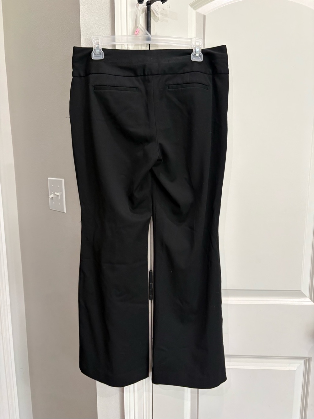 Express Editor fit black dress pants woman’s 8 Short GUC - Picture 3 of 9